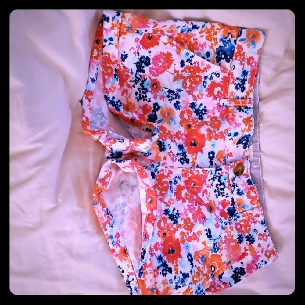 Kohl's trademark brand shorts